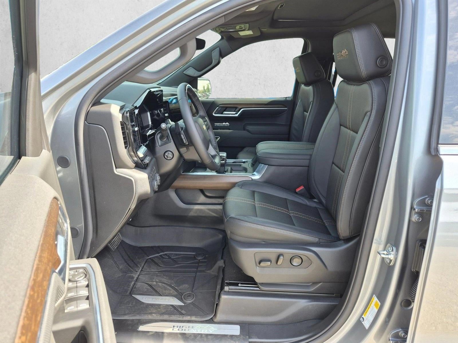 2026 Chevrolet Silverado 1500 Crew Cab Short Box 4-Wheel Drive High Country