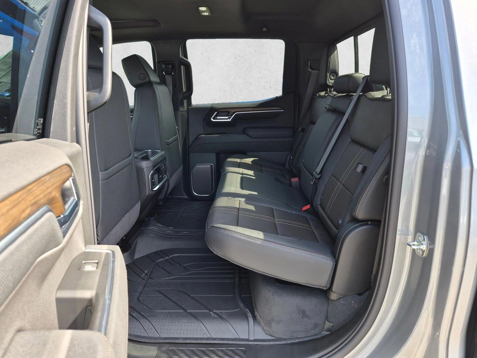 2026 Chevrolet Silverado 1500 Crew Cab Short Box 4-Wheel Drive High Country