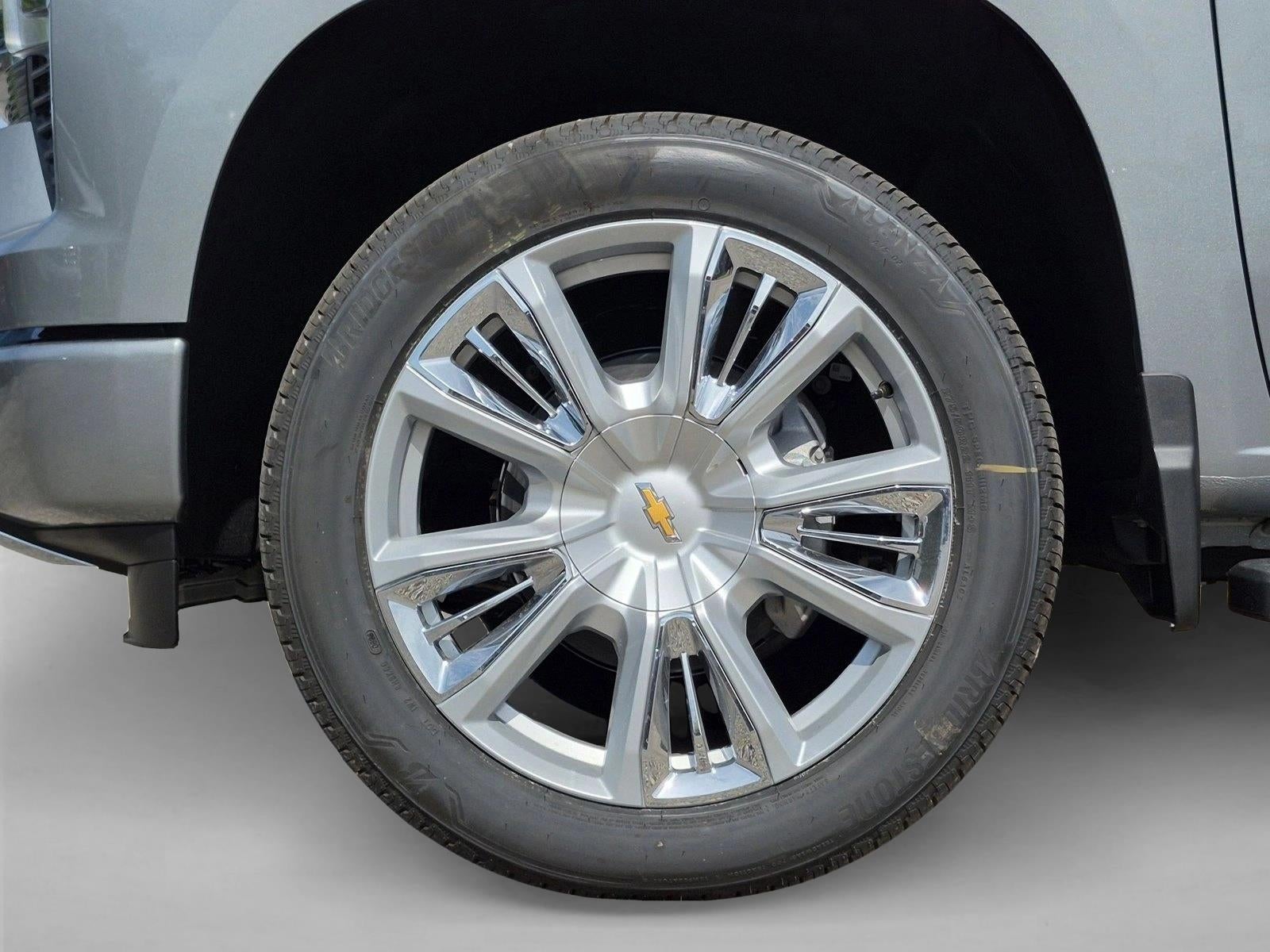 2026 Chevrolet Silverado 1500 Crew Cab Short Box 4-Wheel Drive High Country