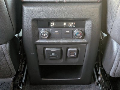 2023 Chevrolet Traverse FWD 2LT