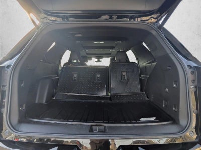 2023 Chevrolet Traverse FWD 2LZ