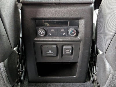 2023 Chevrolet Traverse FWD 2LZ