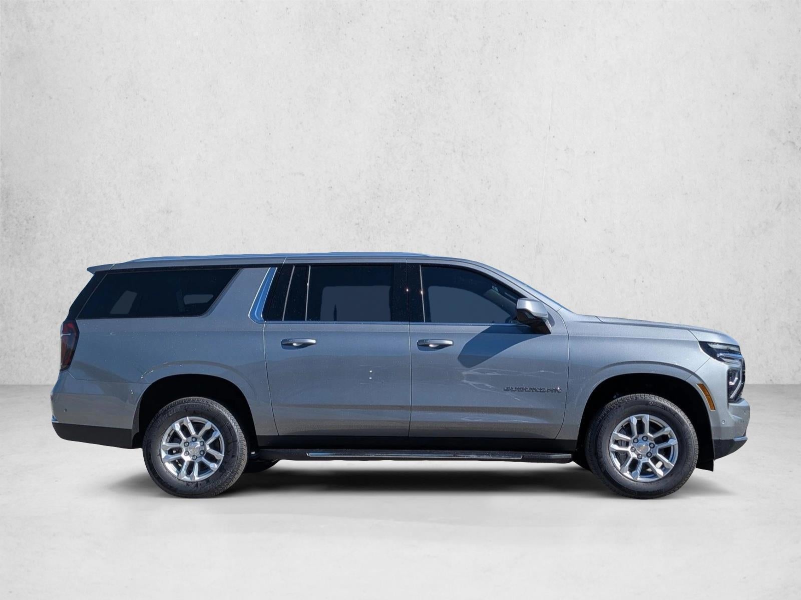 2026 Chevrolet Suburban 2WD LS