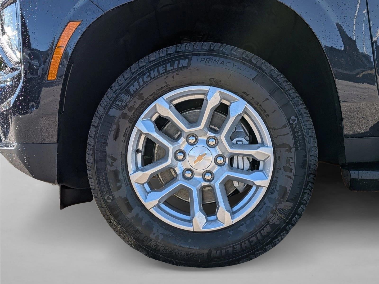 2026 Chevrolet Suburban 2WD LS