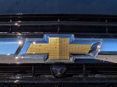 2026 Chevrolet Suburban 2WD LS