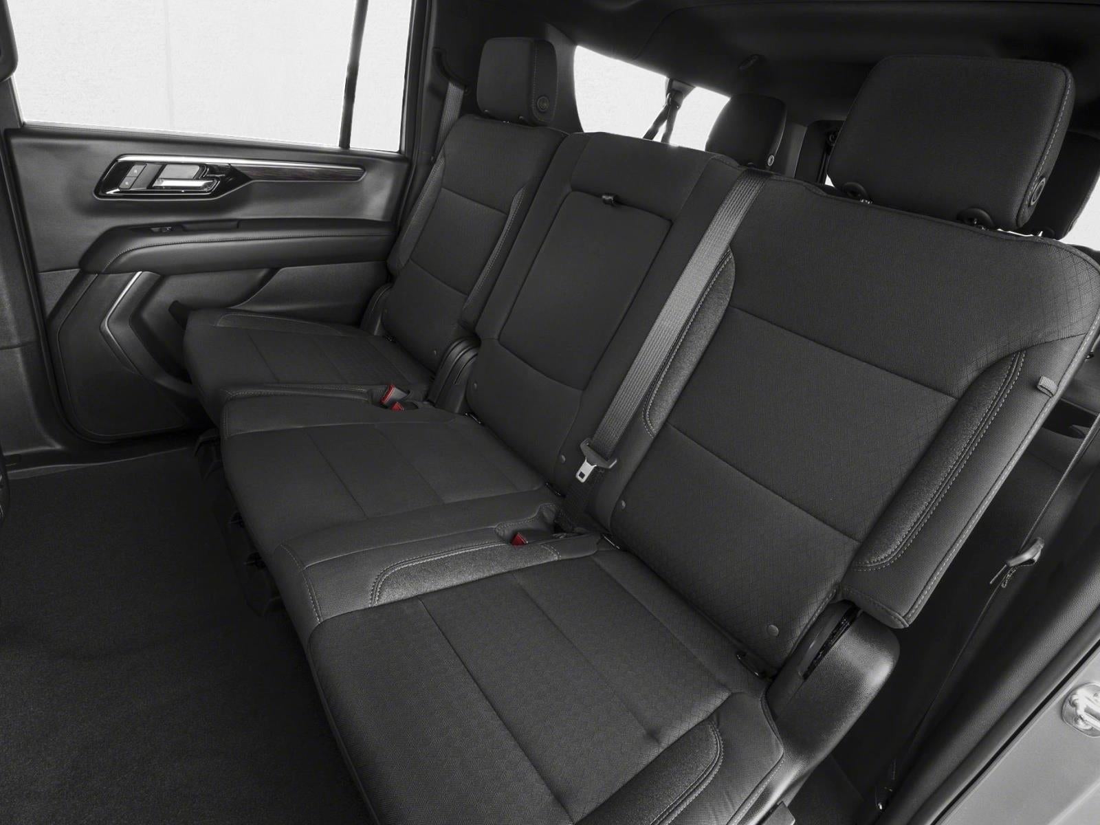 2026 Chevrolet Suburban 2WD LS