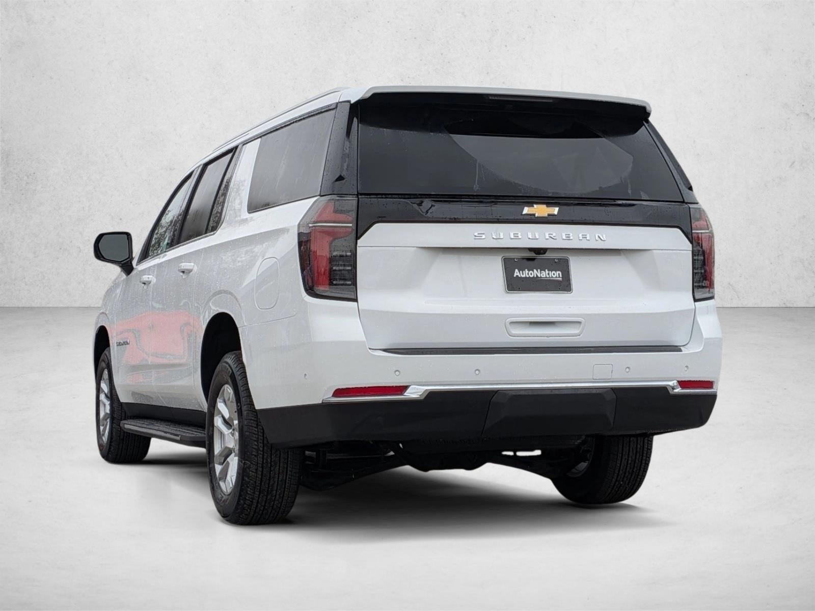 2026 Chevrolet Suburban 2WD LS