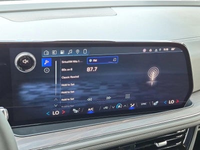 2027 Chevrolet Suburban 2WD LT
