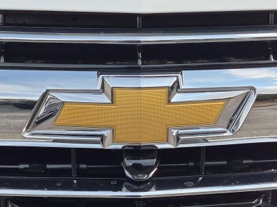 2027 Chevrolet Suburban 2WD LT