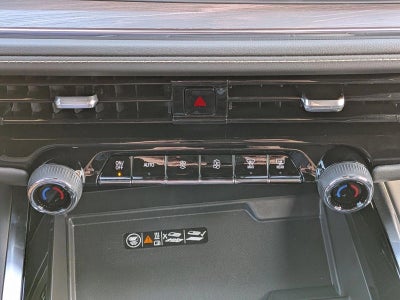 2026 Chevrolet Suburban 2WD Premier