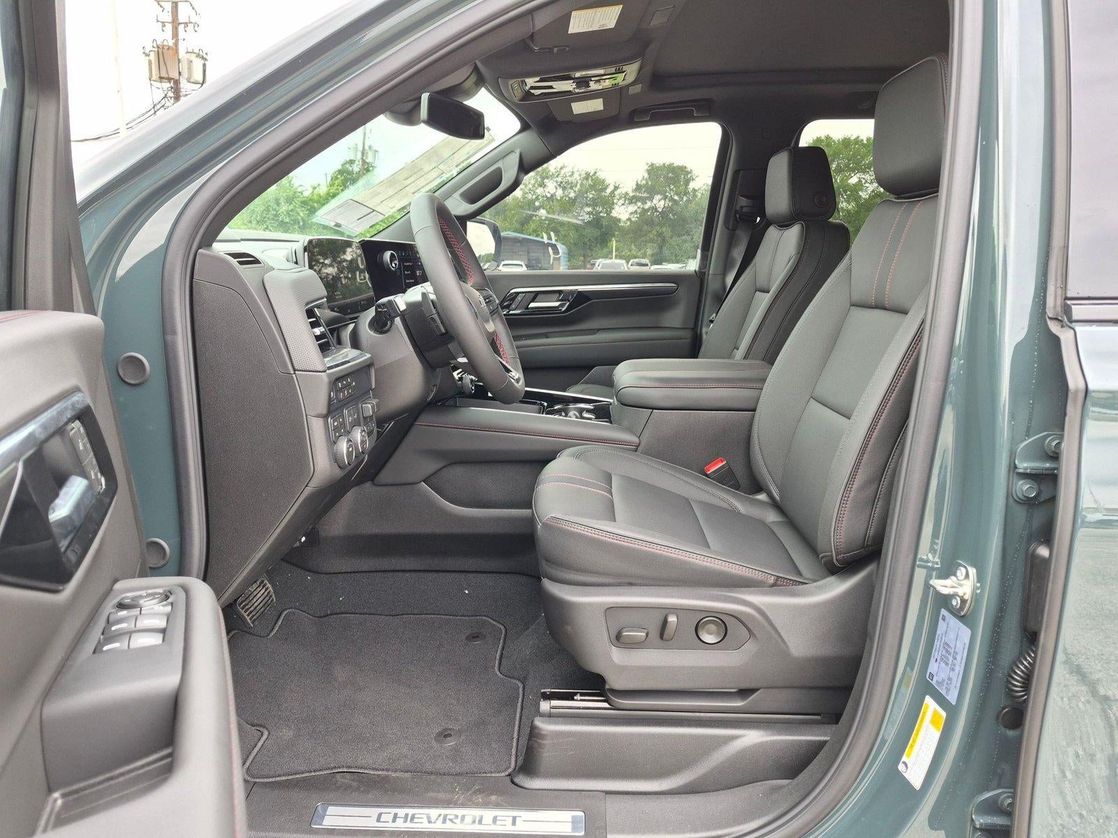 2026 Chevrolet Suburban 4WD RST