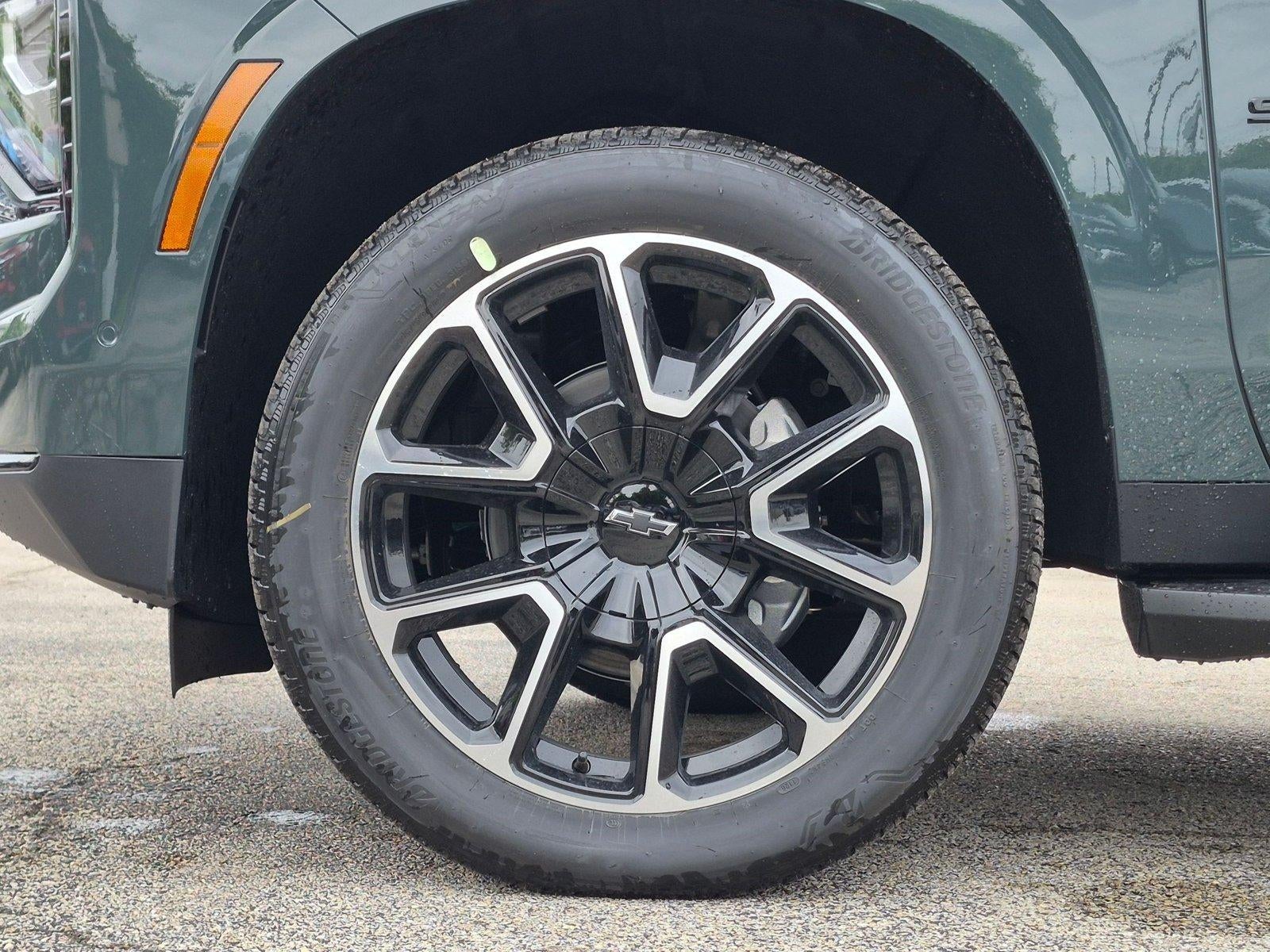 2026 Chevrolet Suburban 4WD RST