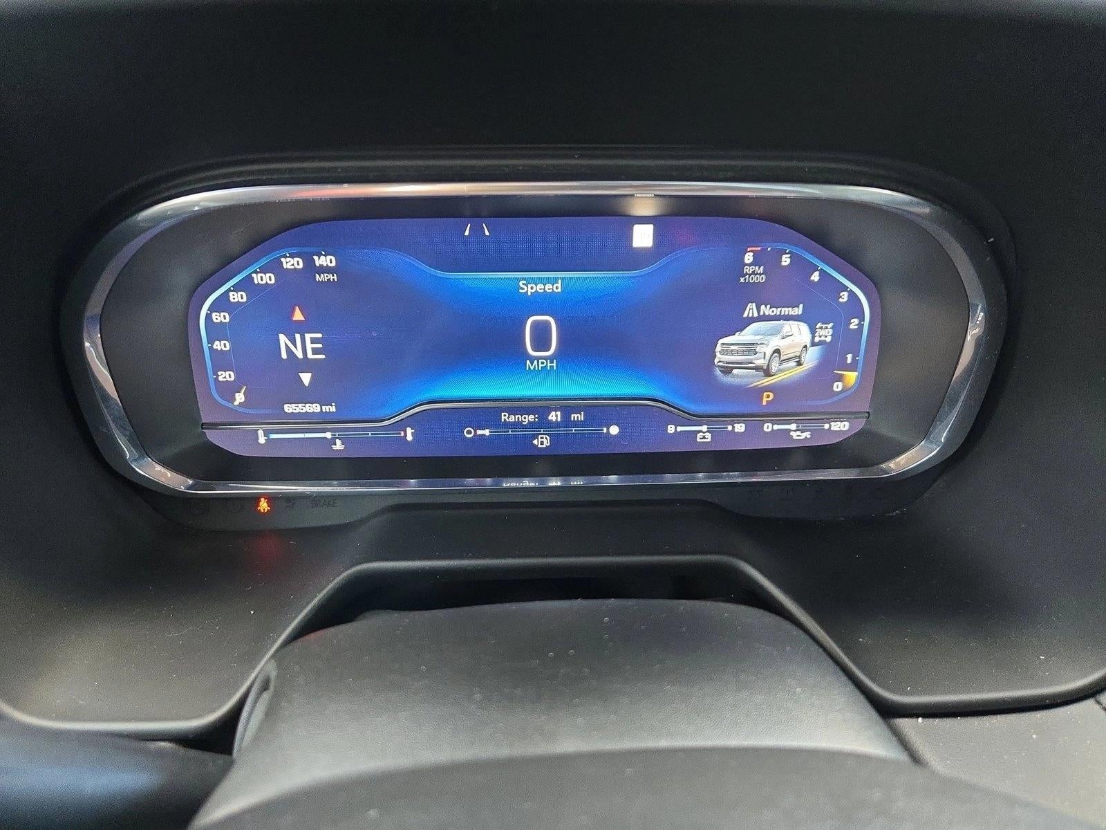 2022 Chevrolet Suburban 4WD RST