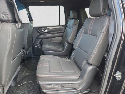 2022 Chevrolet Suburban 4WD RST