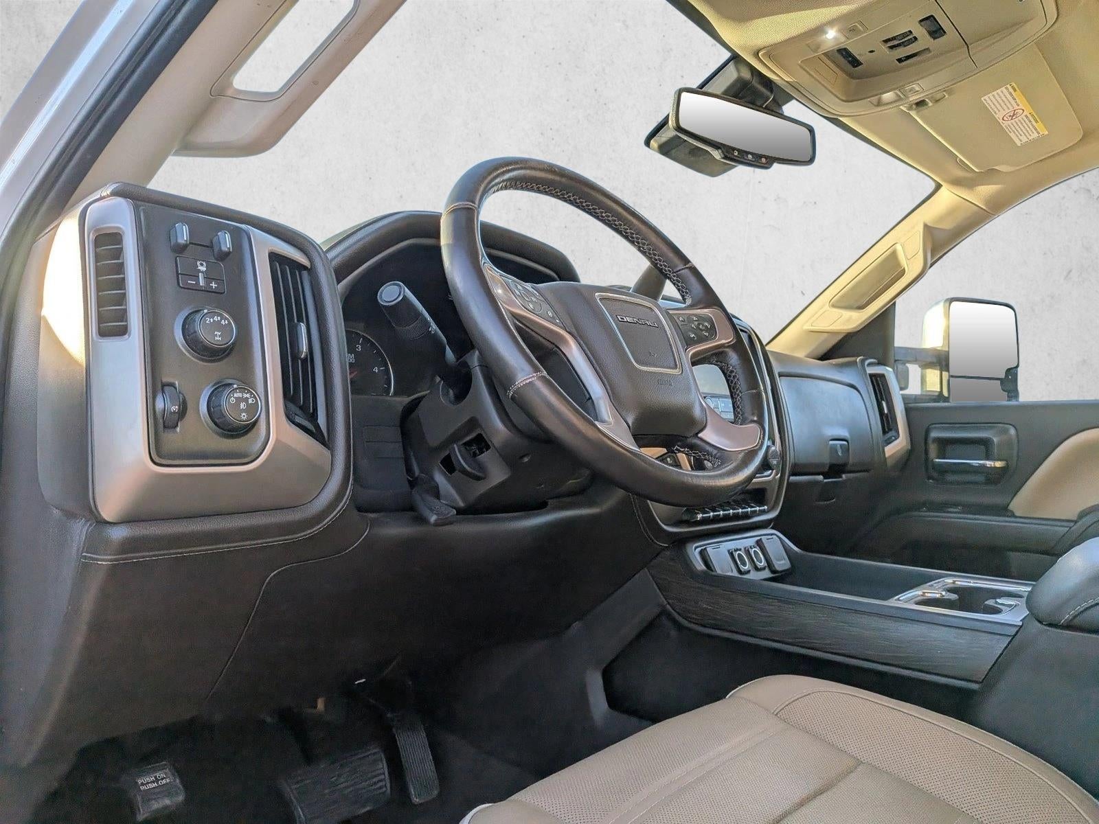 2019 GMC Sierra 2500 HD Crew Cab Standard Box 4-Wheel Drive Denali