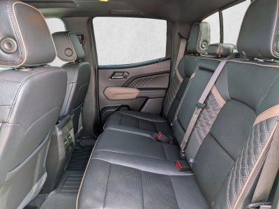 2024 GMC Canyon Crew Cab Short Box 4-Wheel Drive Denali