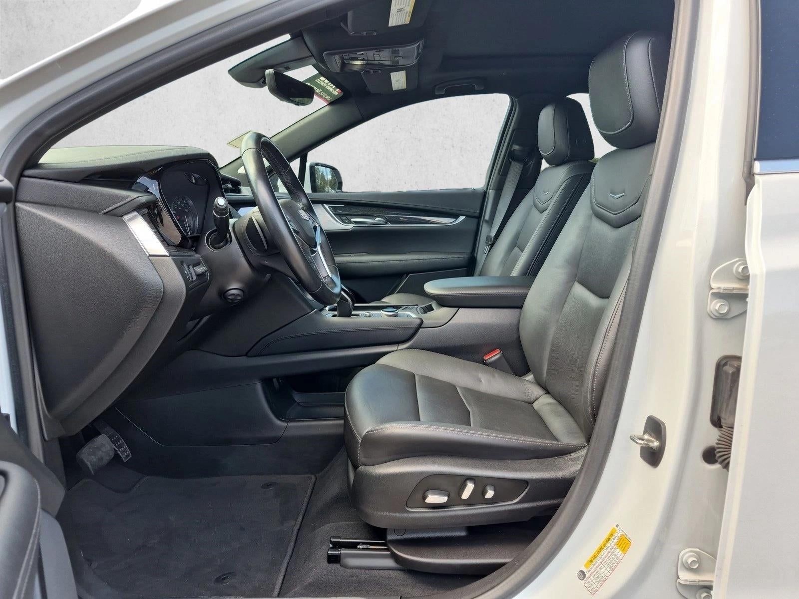 2022 Cadillac XT5 FWD 4dr Premium Luxury