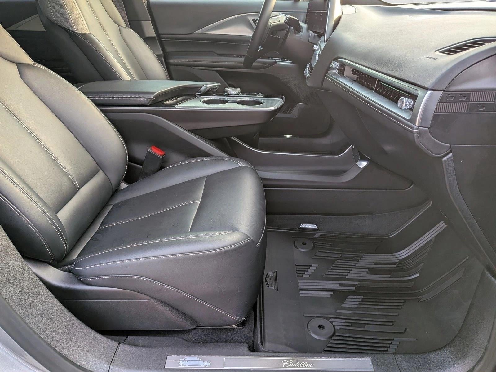 2024 Cadillac LYRIQ 4dr Tech w/1SA