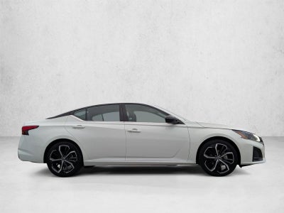 2024 Nissan Altima 2.5 SR Sedan