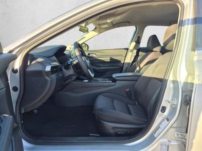 2024 Nissan Altima 2.5 SV Sedan