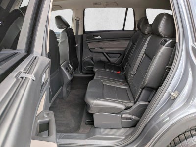 2022 Volkswagen Atlas 2.0T SE w/Technology FWD