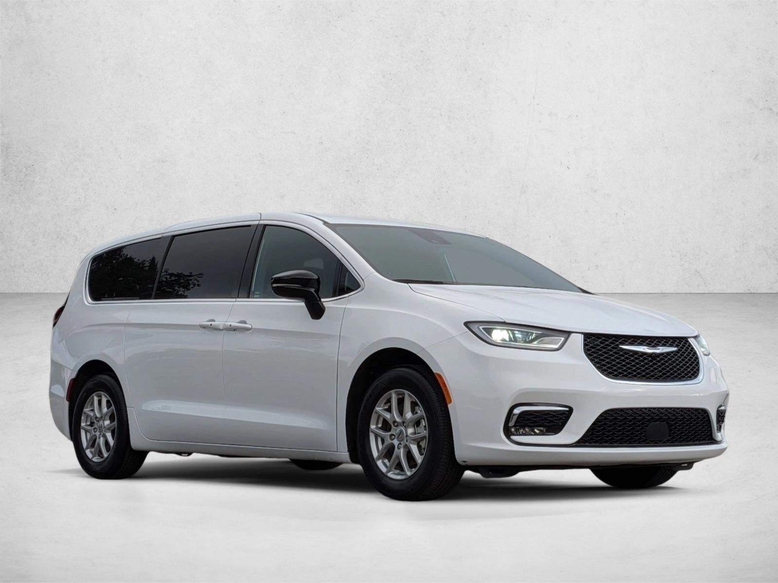 2025 Chrysler Pacifica Select FWD