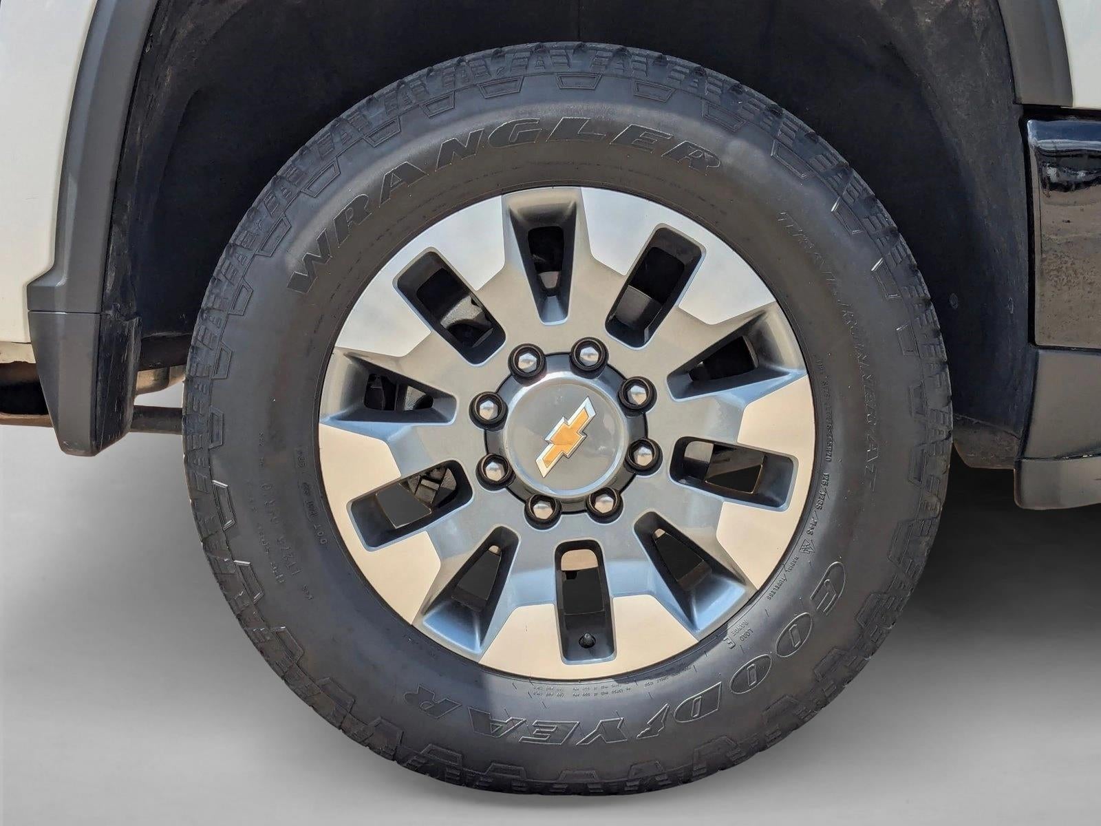 2024 Chevrolet Silverado 2500 HD Crew Cab Standard Box 4-Wheel Drive Custom