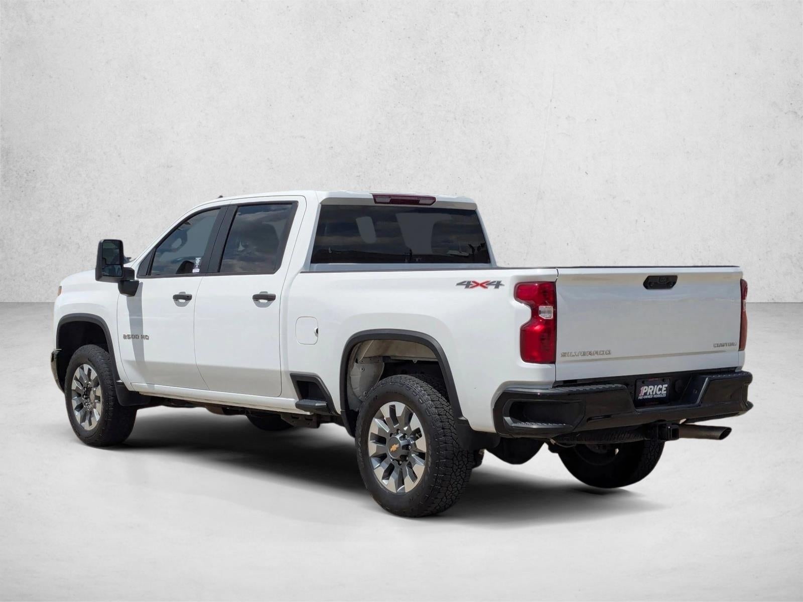 2024 Chevrolet Silverado 2500 HD Crew Cab Standard Box 4-Wheel Drive Custom