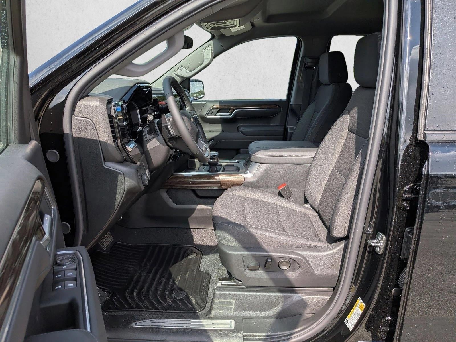 2026 Chevrolet Silverado 1500 Crew Cab Short Box 2-Wheel Drive LT