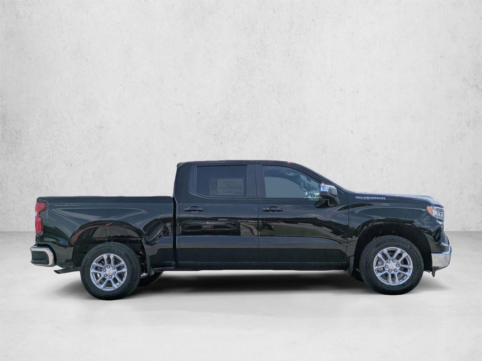 2026 Chevrolet Silverado 1500 Crew Cab Short Box 2-Wheel Drive LT