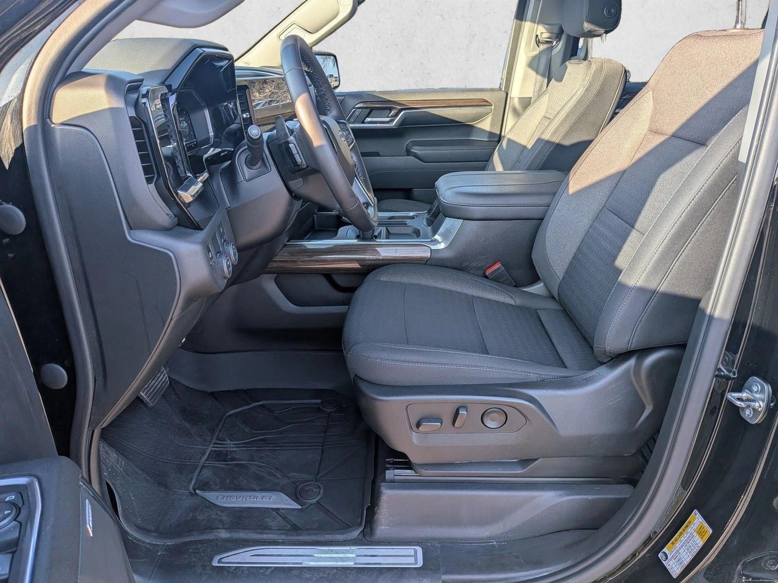 2023 Chevrolet Silverado 1500 Crew Cab Short Box 2-Wheel Drive RST