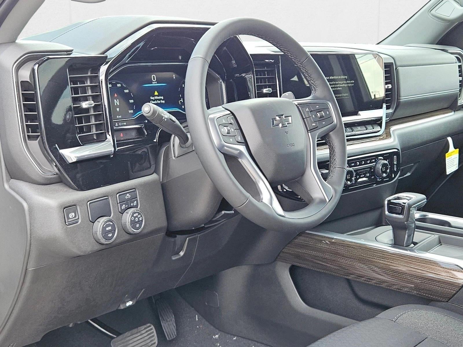 2025 Chevrolet Silverado 1500 Crew Cab Short Box 2-Wheel Drive RST