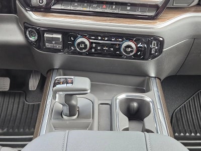 2025 Chevrolet Silverado 1500 Crew Cab Short Box 2-Wheel Drive RST