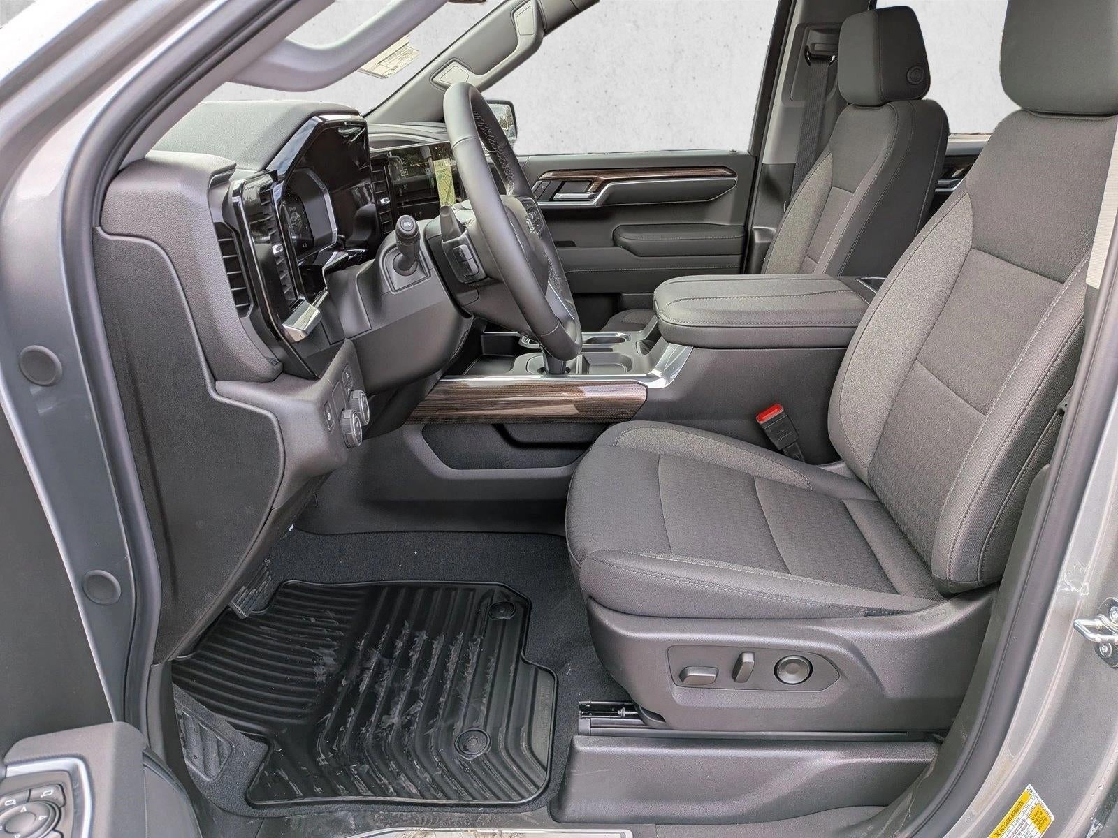 2026 Chevrolet Silverado 1500 Crew Cab Short Box 2-Wheel Drive RST