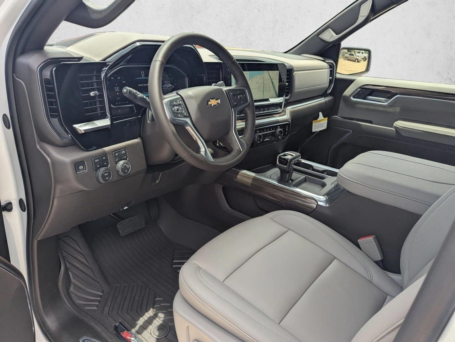 2026 Chevrolet Silverado 1500 Crew Cab Short Box 4-Wheel Drive LT 1LT