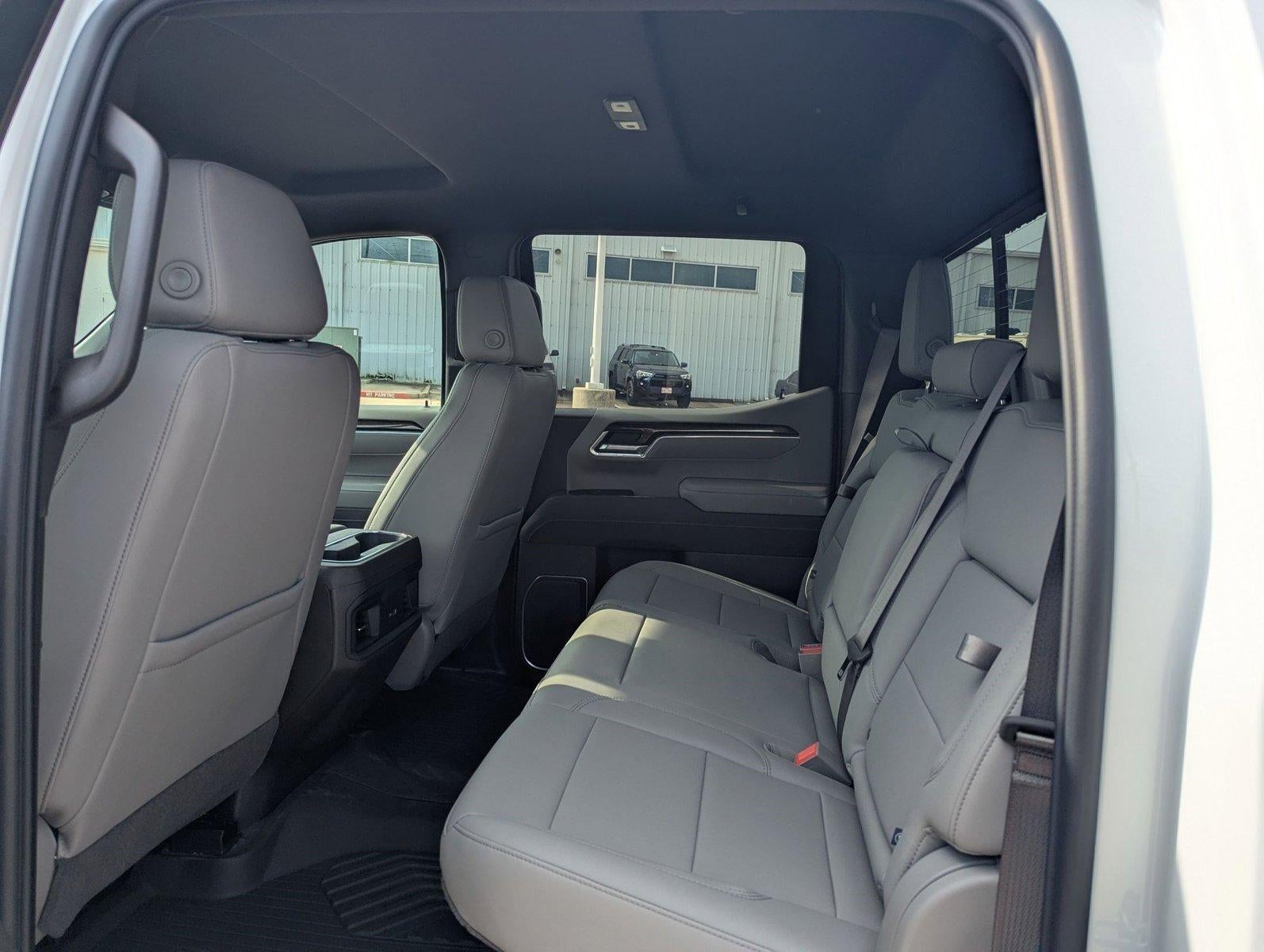 2026 Chevrolet Silverado 1500 Crew Cab Short Box 4-Wheel Drive LT 1LT