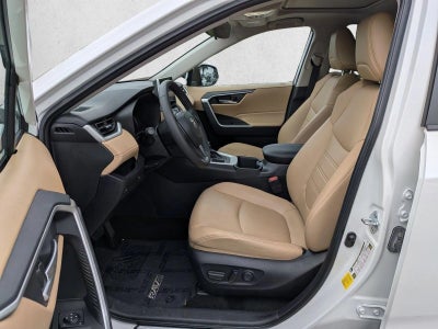 2024 Toyota RAV4 XLE Premium FWD (Natl)