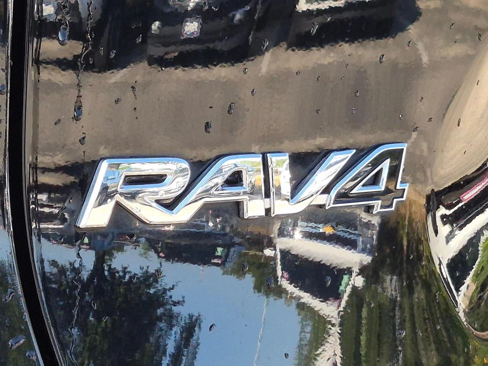 2025 Toyota RAV4 XLE FWD (GS)