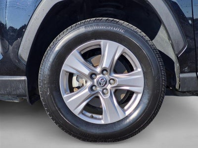 2025 Toyota RAV4 XLE FWD (GS)