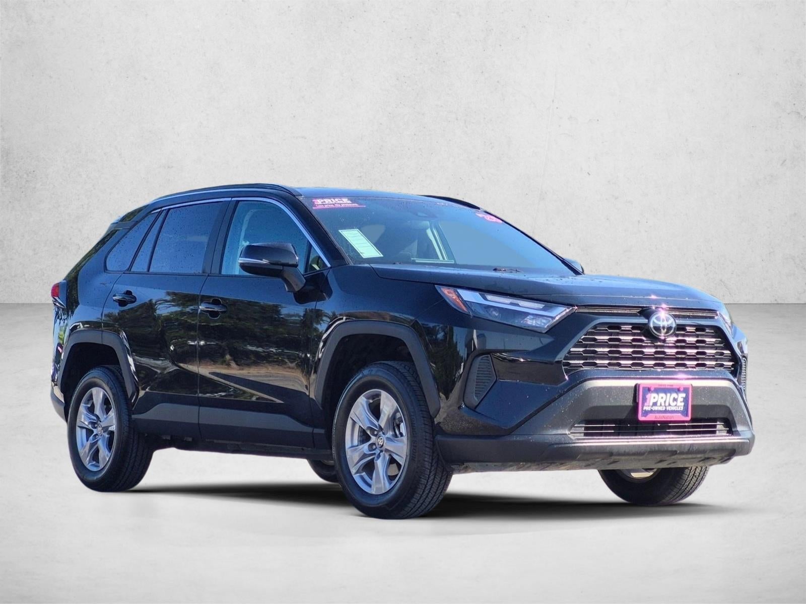 2025 Toyota RAV4 XLE FWD (GS)