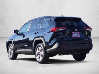 2025 Toyota RAV4 XLE FWD (GS)