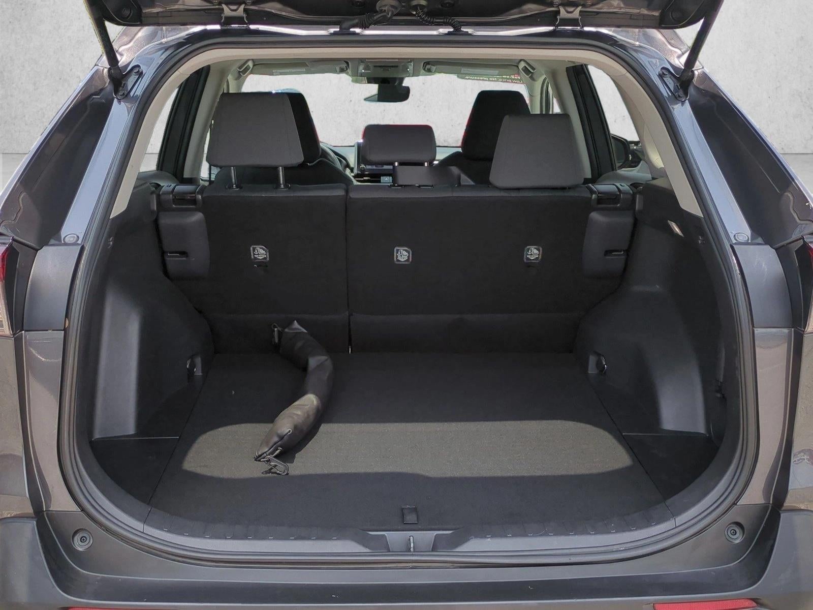 2024 Toyota RAV4 XLE FWD (GS)