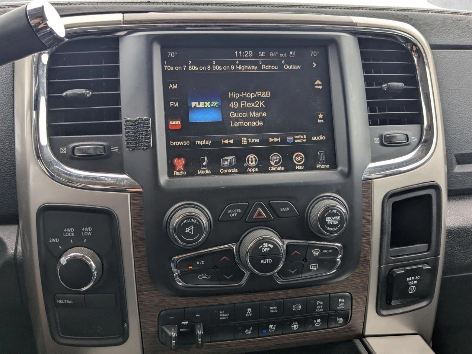 2017 RAM 3500 Laramie 4x4 Crew Cab 8' Box