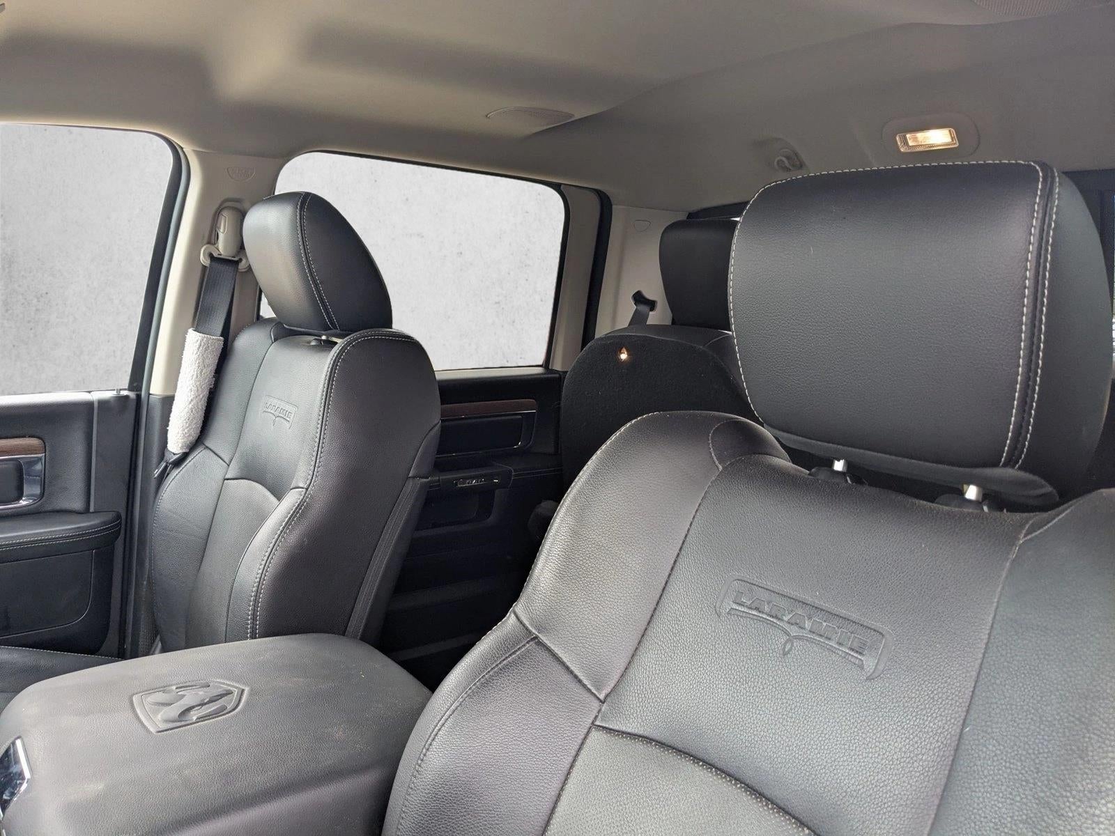 2017 RAM 3500 Laramie 4x4 Crew Cab 8' Box