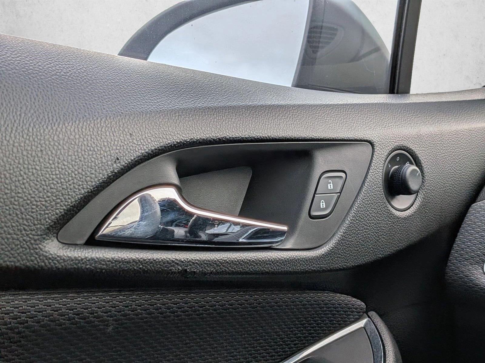 2018 Chevrolet Cruze Hatchback LT (Automatic)