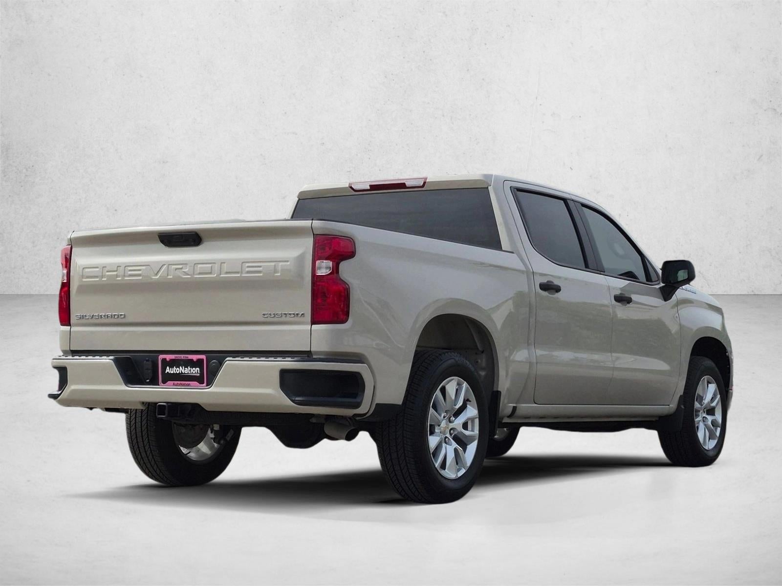 2026 Chevrolet Silverado 1500 Crew Cab Short Box 2-Wheel Drive Custom