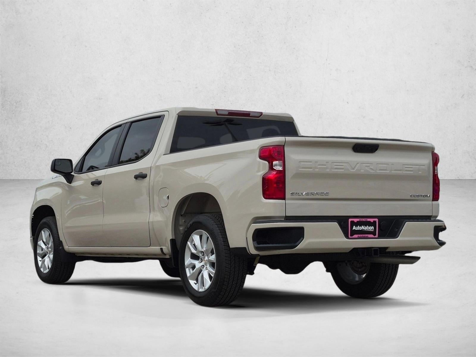 2026 Chevrolet Silverado 1500 Crew Cab Short Box 2-Wheel Drive Custom