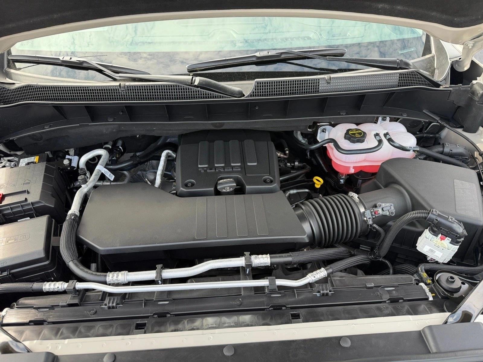 2026 Chevrolet Silverado 1500 Crew Cab Short Box 2-Wheel Drive Custom