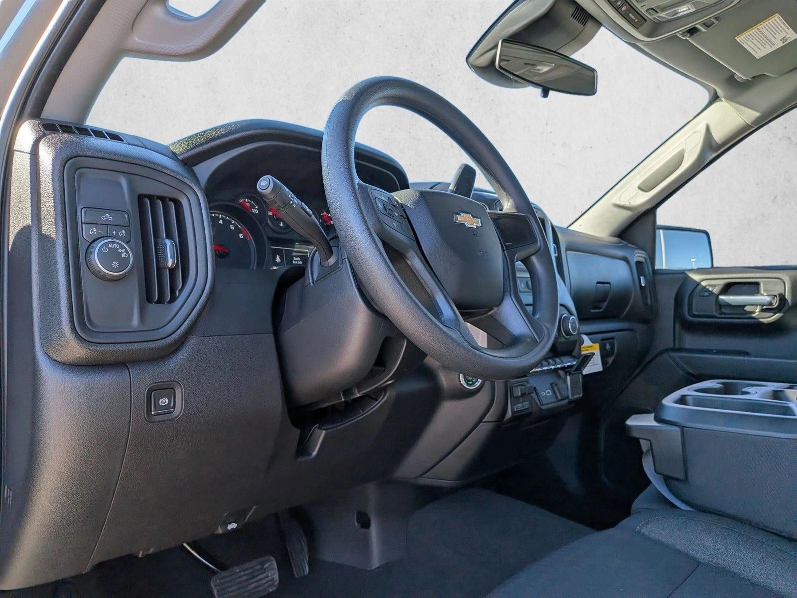 2026 Chevrolet Silverado 1500 Crew Cab Short Box 2-Wheel Drive Custom