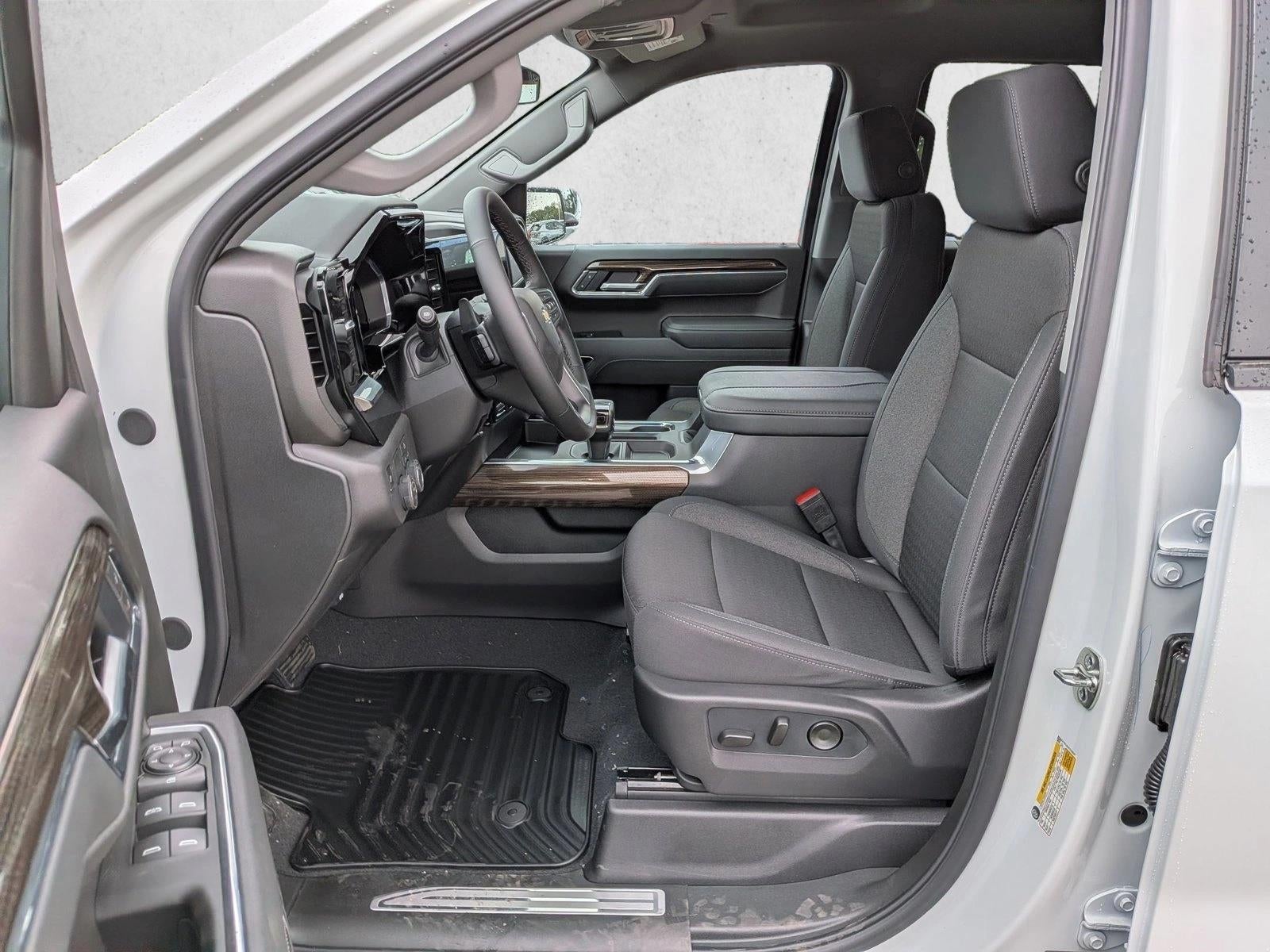 2026 Chevrolet Silverado 1500 Crew Cab Short Box 2-Wheel Drive LT